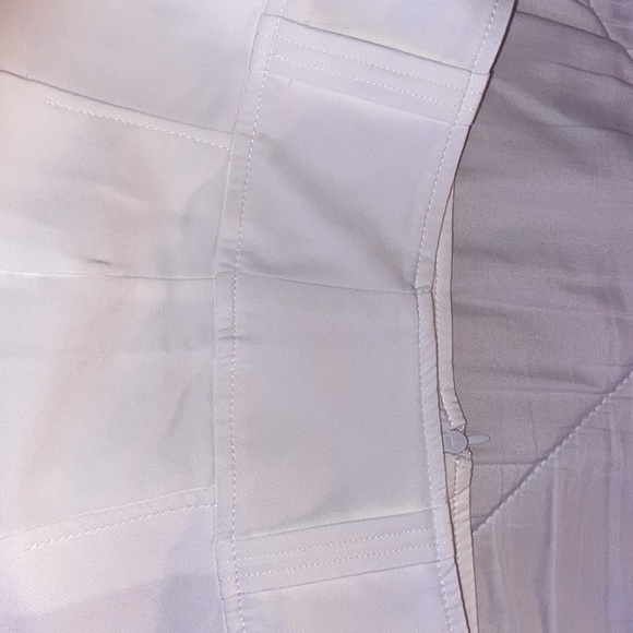 White tennis skirt - Picture 2 of 5